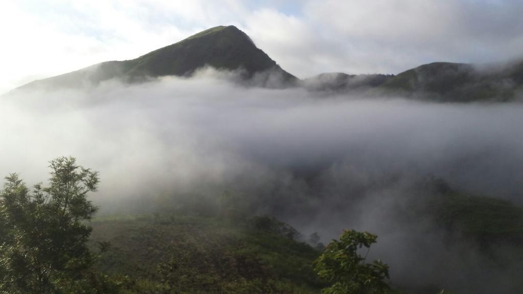 The Kissing Mountains Hotel Vagamon Kültér fotó